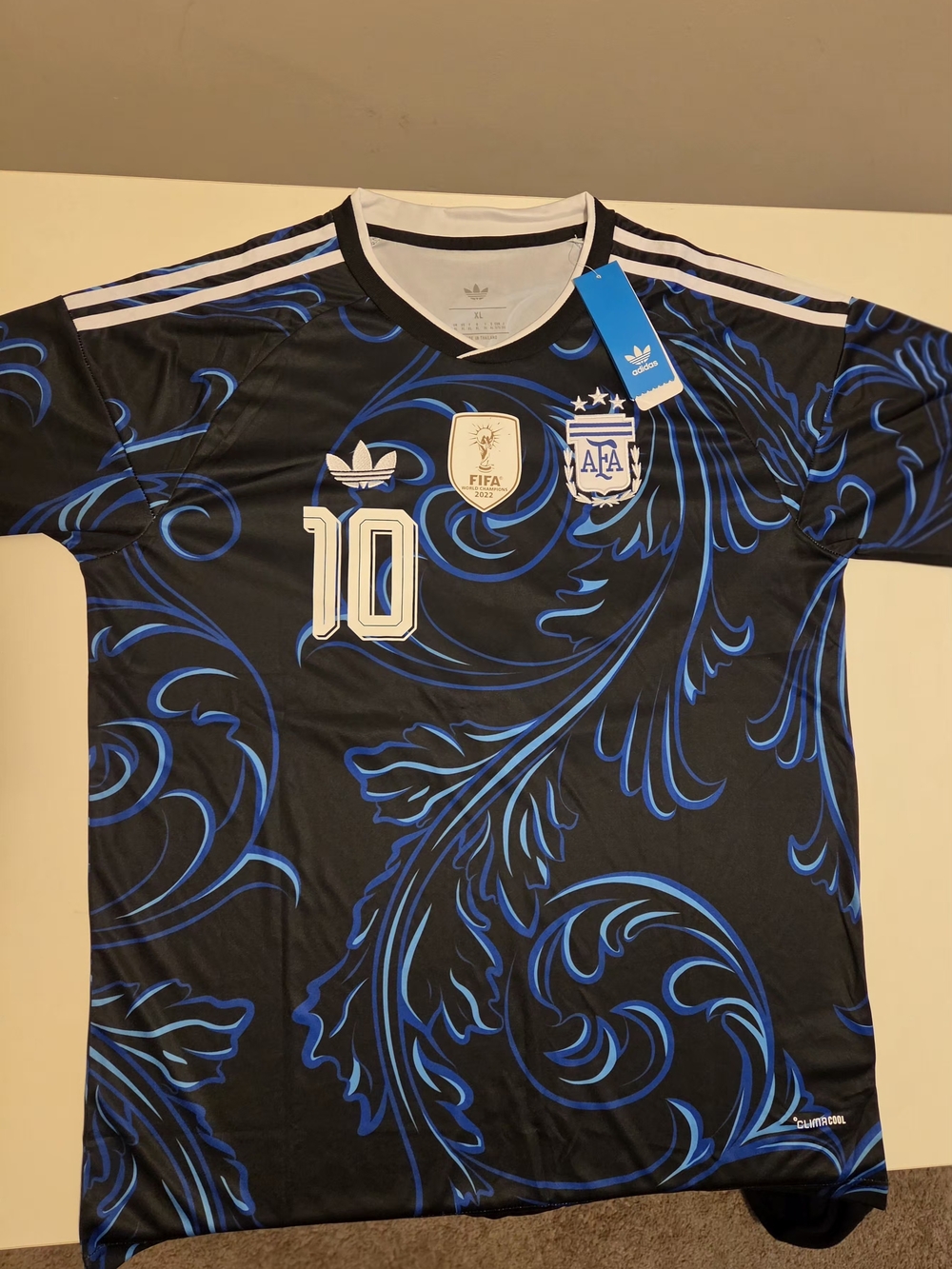 Lionel Messi Argentina Black & Blue Argentina #10 Away Jersey